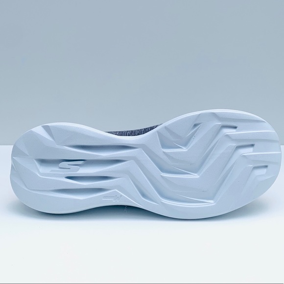 SKECHERS GOrun Fast Lively Women Gray Sneakers - Picture 4 of 9